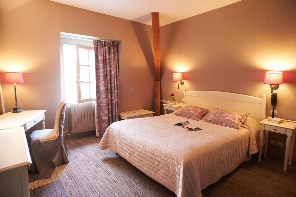 Hotel Spa Le Relais Du Bellay Montreuil-Bellay Zimmer foto